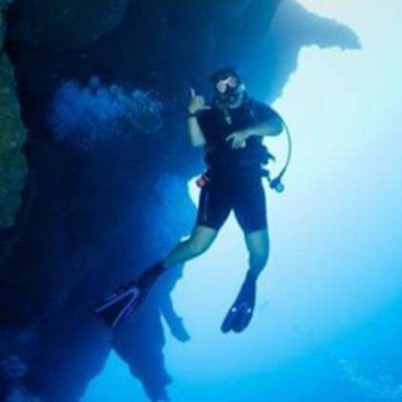 Meet your Posher, Rafael anda ramos - Picture 1 of 1